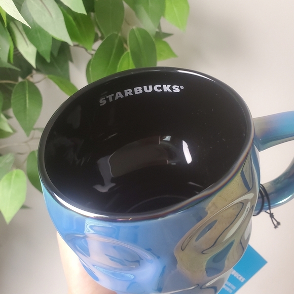 NWT Starbucks Halloween 2025 Blue Iridescent Holographic Sugar Skull Ceramic Mug - Picture 7 of 11
